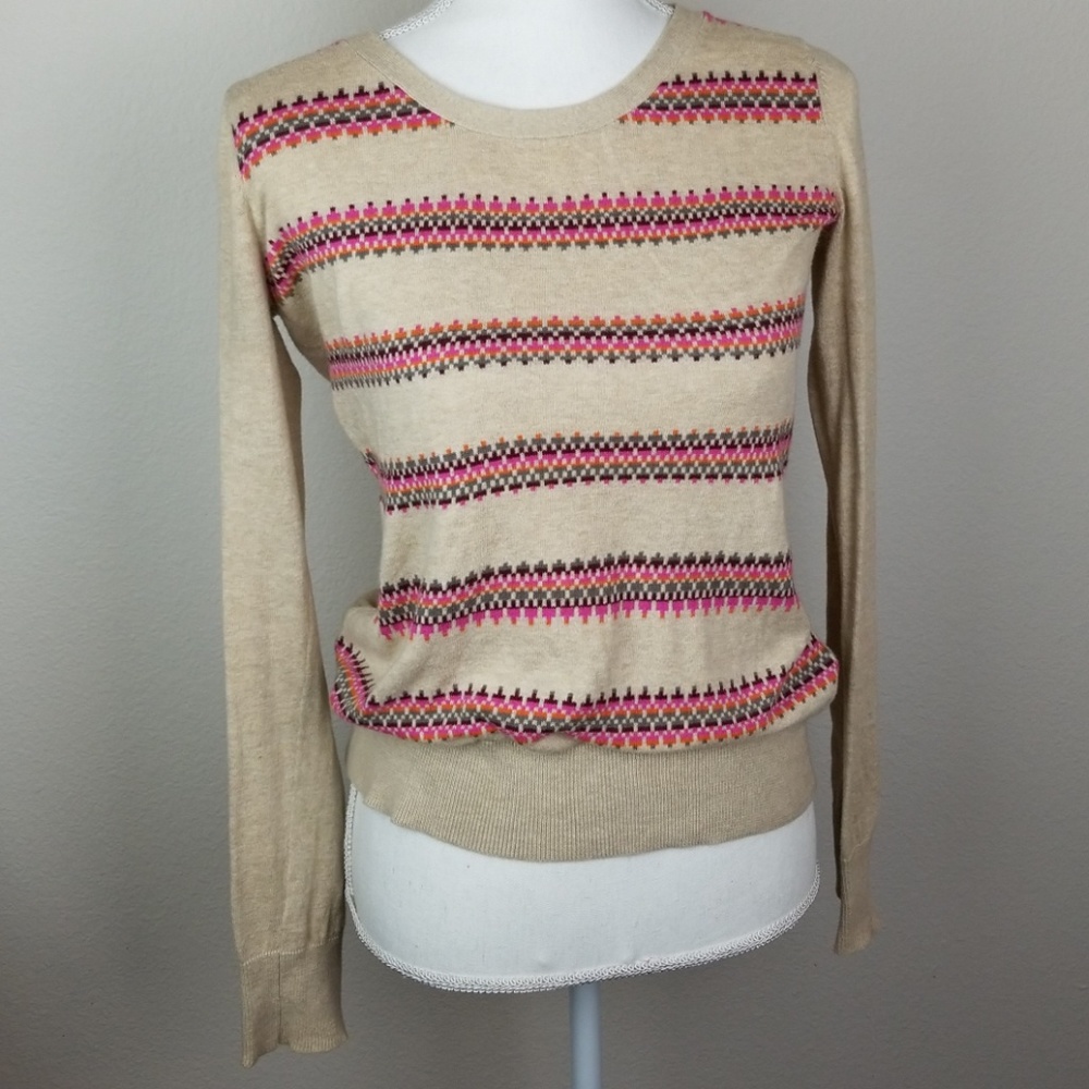 Mossimo Sweater Beige Pink and Purple Small (a2)